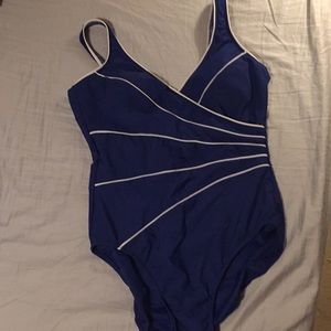 Flattering Blue one piece Bathing suit